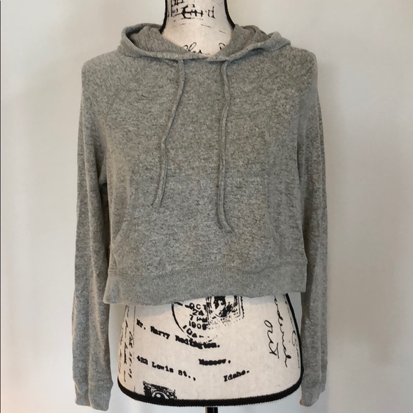 NWOT Elbow Detail Crop Sweatshirt - Picture 3 of 5